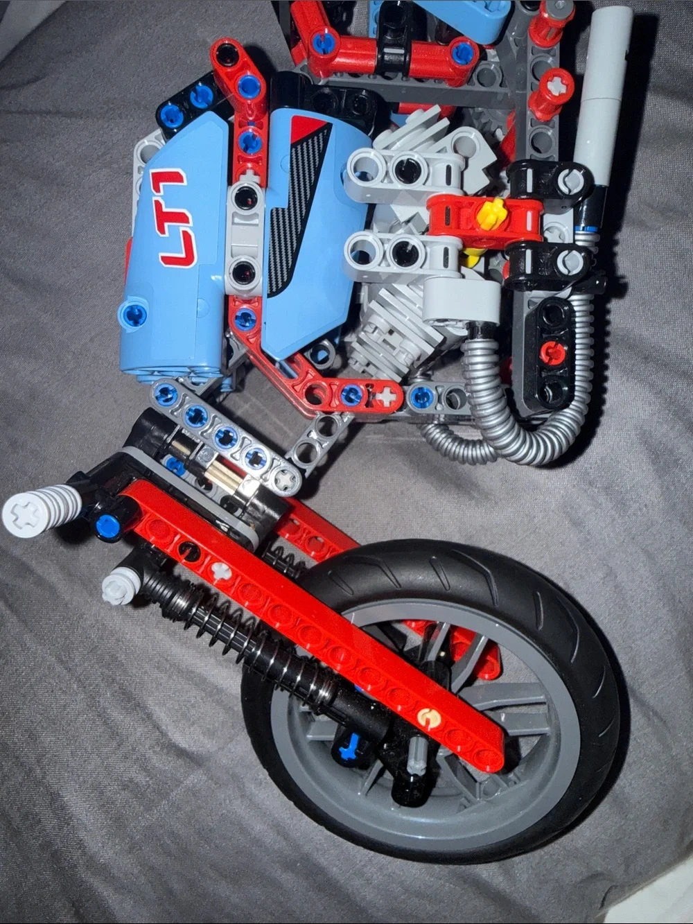 LEGO Technic Street Motorcycle 42036 - Retro Bike Build!